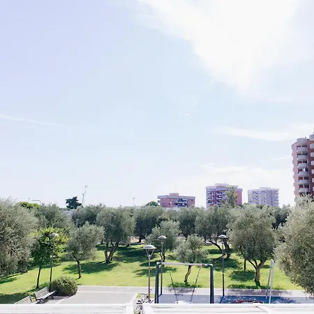 Brezza Di Bari, Terrace & Free Parking, Family And Group By Leviora Collection Apartamento Bari