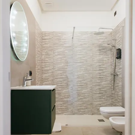 Brezza Di Bari, Terrace & Free Parking, Family And Group By Leviora Collection Apartamento *