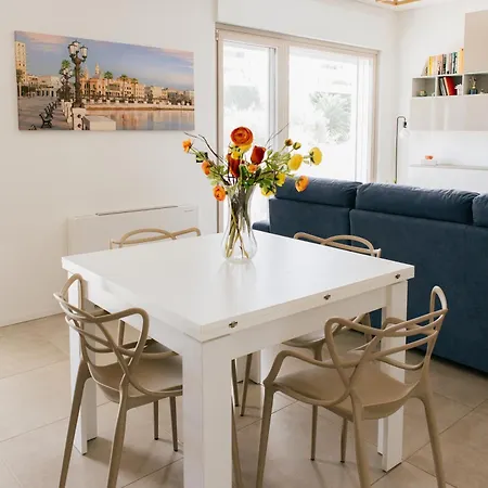 Brezza Di Bari, Terrace & Free Parking, Family And Group By Leviora Collection Bari