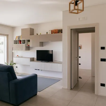 Apartamento Brezza Di Bari, Terrace & Free Parking, Family And Group By Leviora Collection Bari