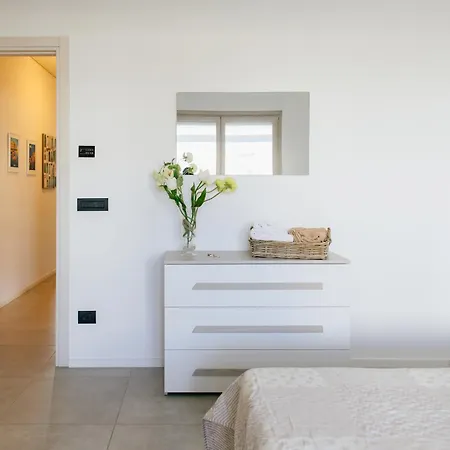 Brezza Di Bari, Terrace & Free Parking, Family And Group By Leviora Collection Apartamento