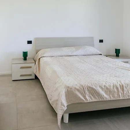 Brezza Di Bari, Terrace & Free Parking, Family And Group By Leviora Collection *