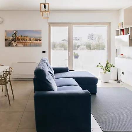 Brezza Di Bari, Terrace & Free Parking, Family And Group By Leviora Collection Bari