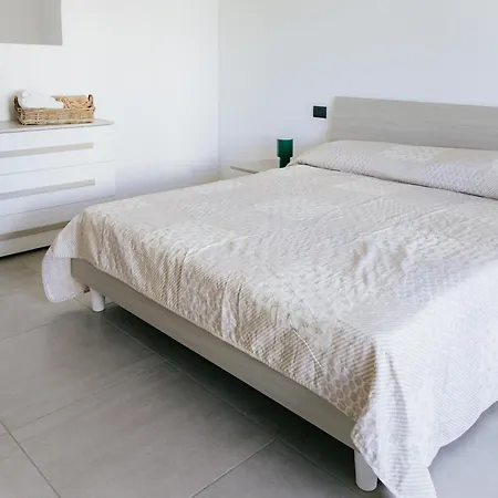Brezza Di Bari, Terrace & Free Parking, Family And Group By Leviora Collection * Bari
