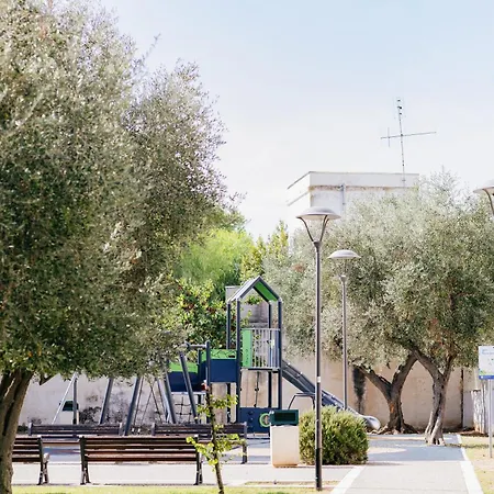 Brezza Di Bari, Terrace & Free Parking, Family And Group By Leviora Collection Apartamento Bari
