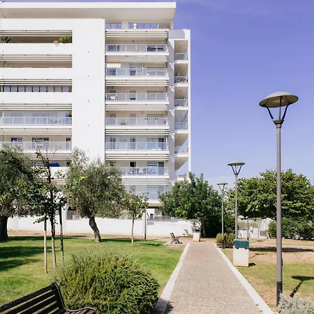 Apartamento Brezza Di Bari, Terrace & Free Parking, Family And Group By Leviora Collection *